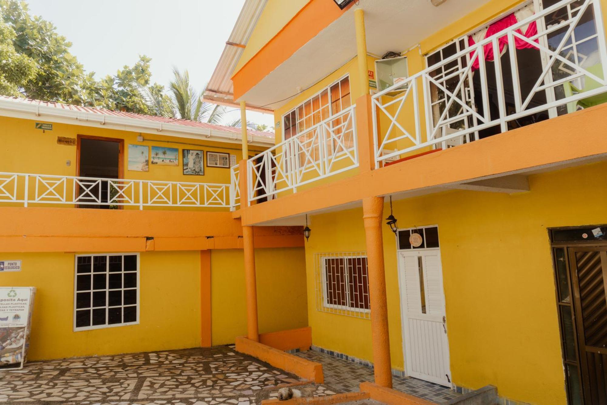 Nativa Derma's Inn San Andrés